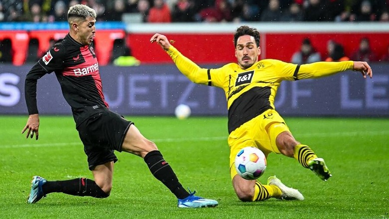 Soi Kèo Eintracht Frankfurt vs Dortmund, 2h30 Ngày 18/01/2025: Trận Cầu Cân Não